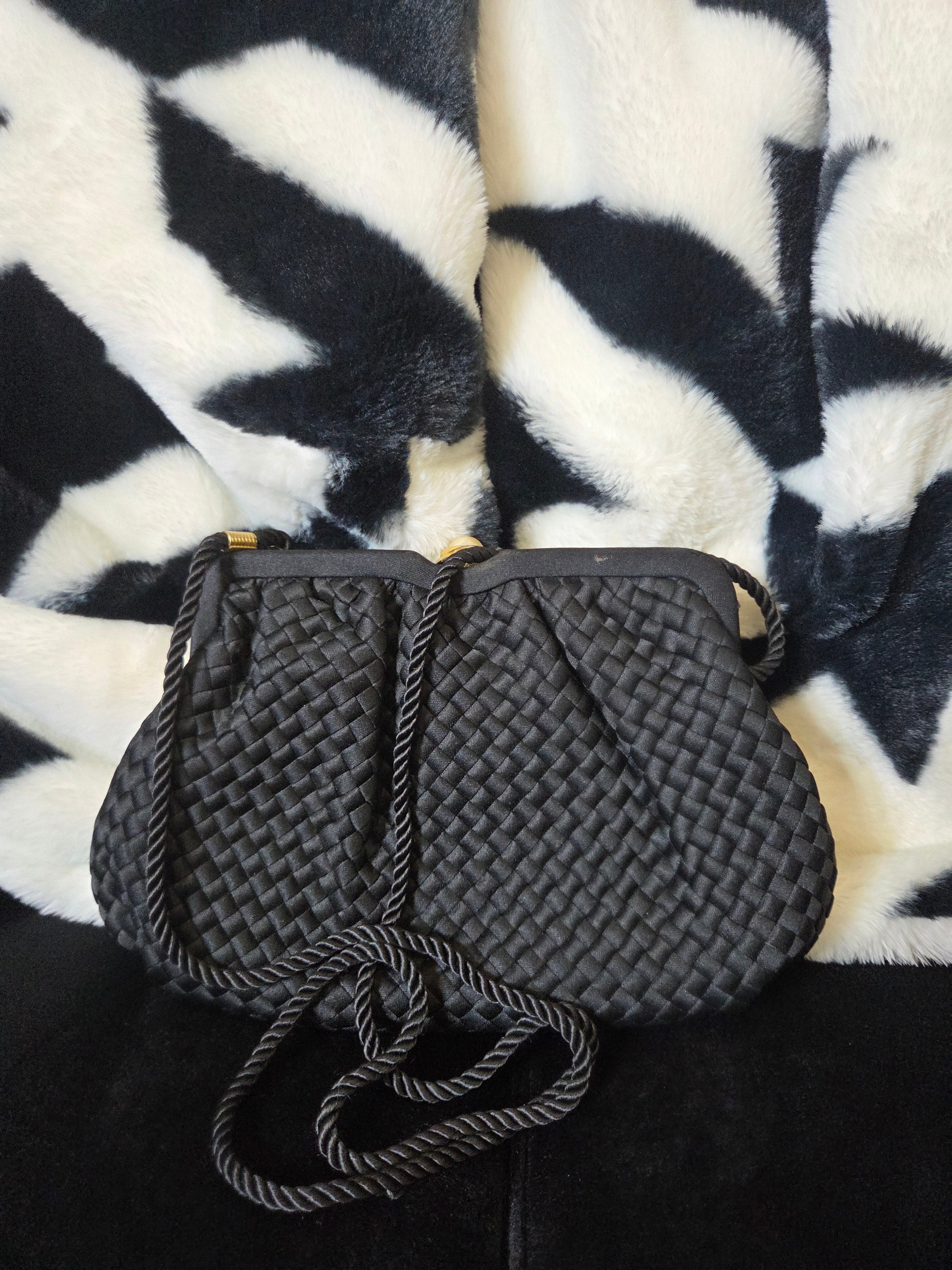 Basket Crossbody
